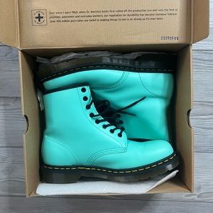 Peppermint Green Women 11 Dr. Martens